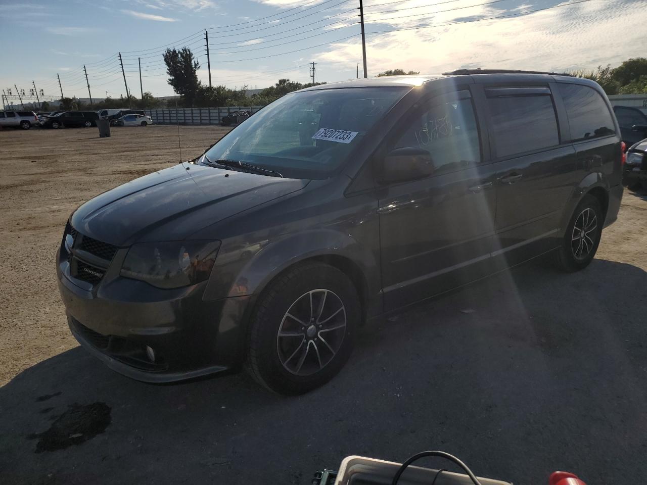 Изображение 1 2016 DODGE GRAND CARAVAN R/T 2016 с VIN 2C4RDGEG7GR347271