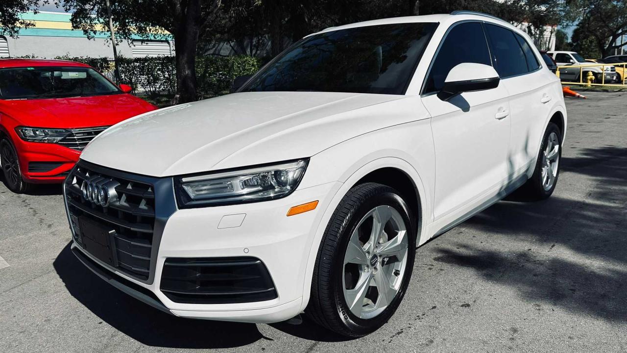 Изображение 2 2020 AUDI Q5 PREMIUM 2020 с VIN WA1ANAFY6L2024718