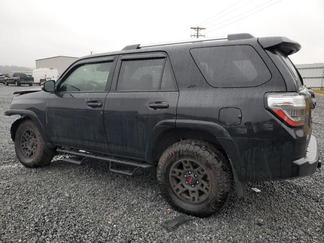 Image 2 of 2023 TOYOTA 4RUNNER SE 2023 with VIN JTENU5JR4P6135375