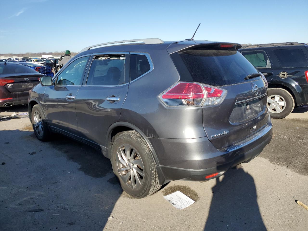Изображение 2 2015 NISSAN ROGUE S 2015 с VIN 5N1AT2MV6FC913314