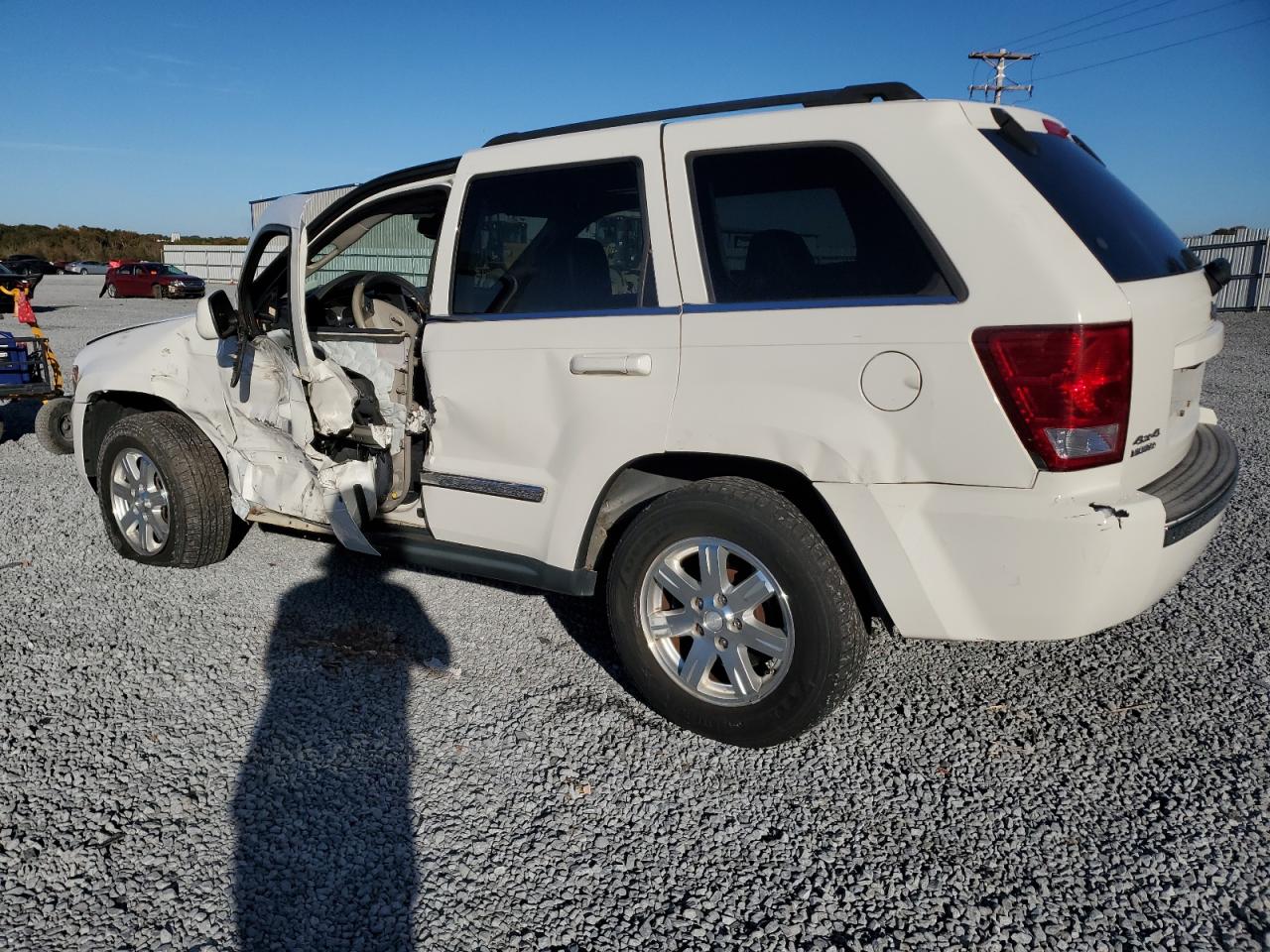 Image 2 of 2009 JEEP GRAND CHEROKEE LIMITED 2009 with VIN 1J8GR58K19C532711