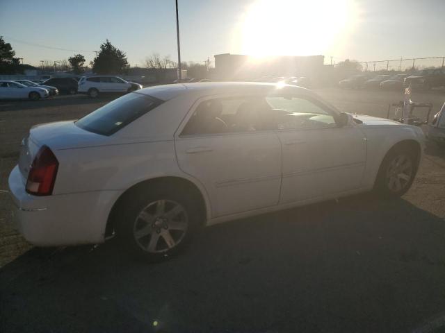 Image 3 of 2005 CHRYSLER 300 TOURING 2005 with VIN 2C3JA53G45H686610