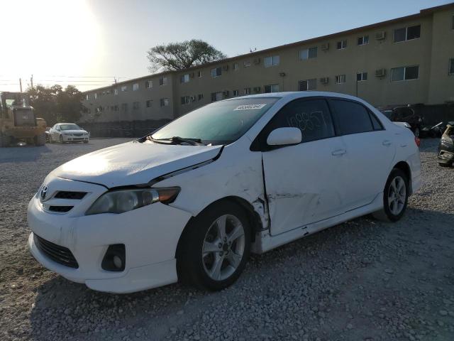 Obraz 1 z 2011 TOYOTA COROLLA BASE 2011 z VIN 2T1BU4EE1BC690908