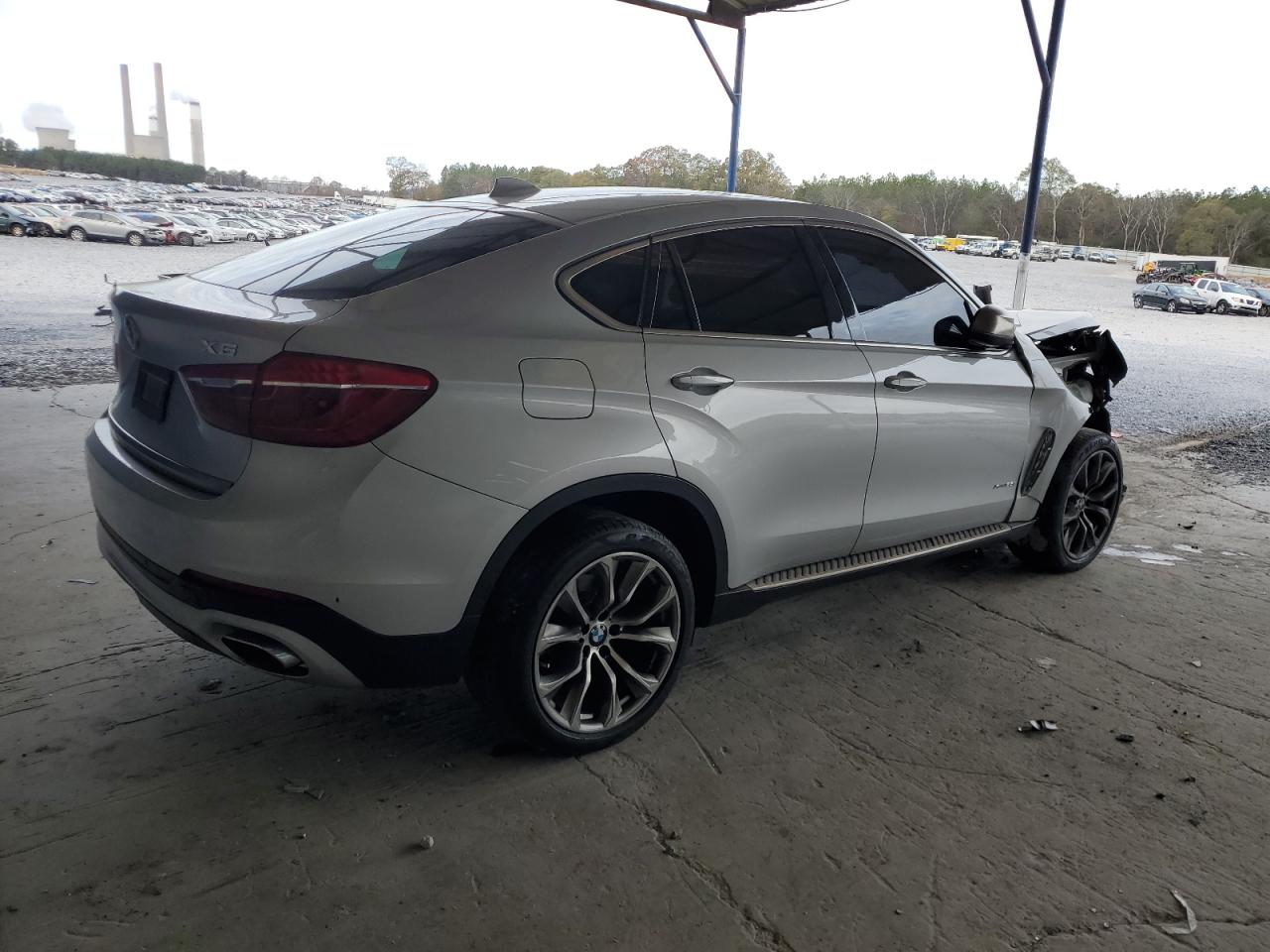 Obraz 3 z 2018 BMW X6 XDRIVE35I 2018 z VIN 5UXKU2C51J0X48708