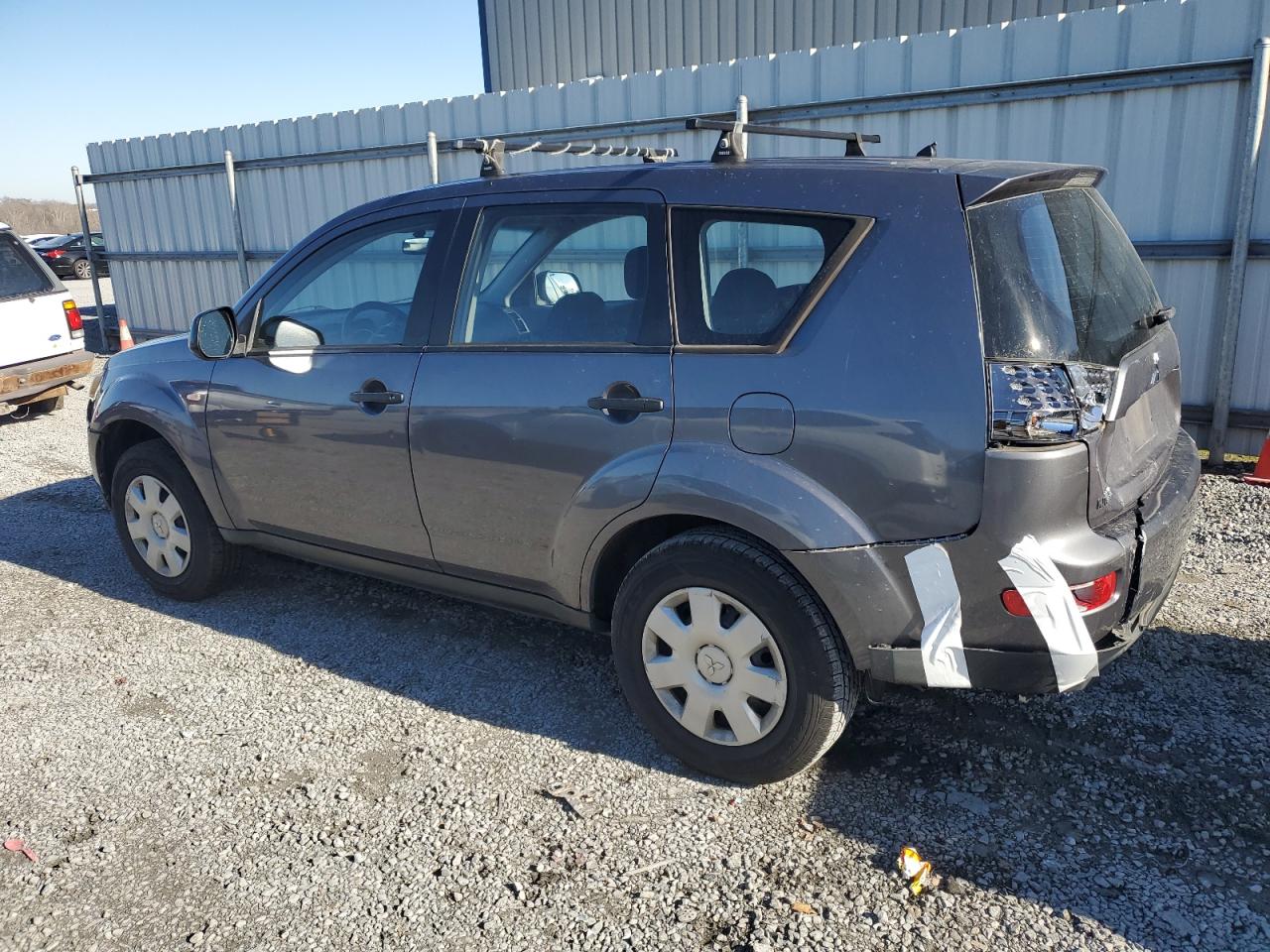 Изображение 2 2008 MITSUBISHI OUTLANDER ES 2008 с VIN JA4LS21W08Z018828