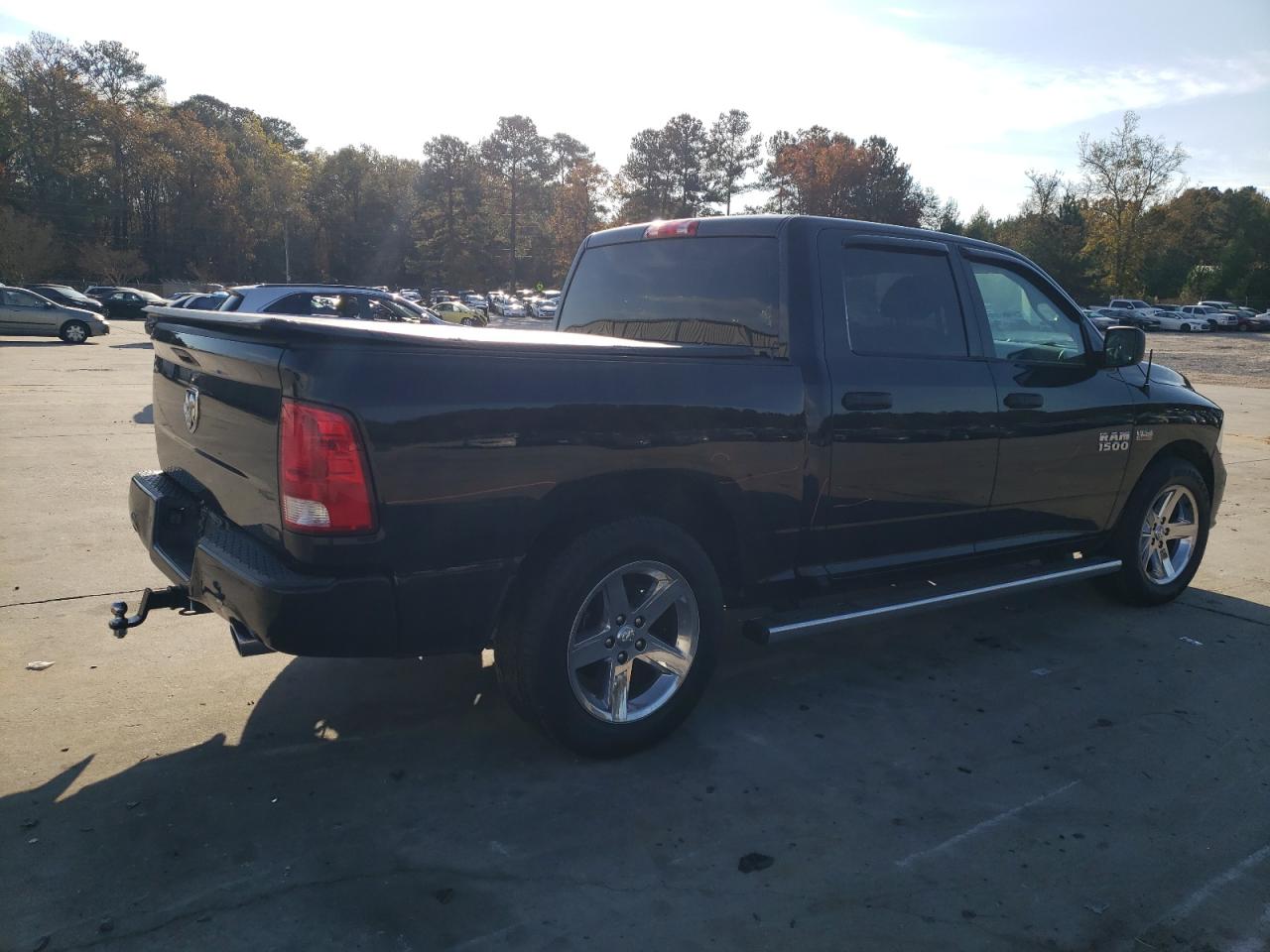 Изображение 3 2016 RAM 1500 ST 2016 с VIN 1C6RR6KT3GS183441