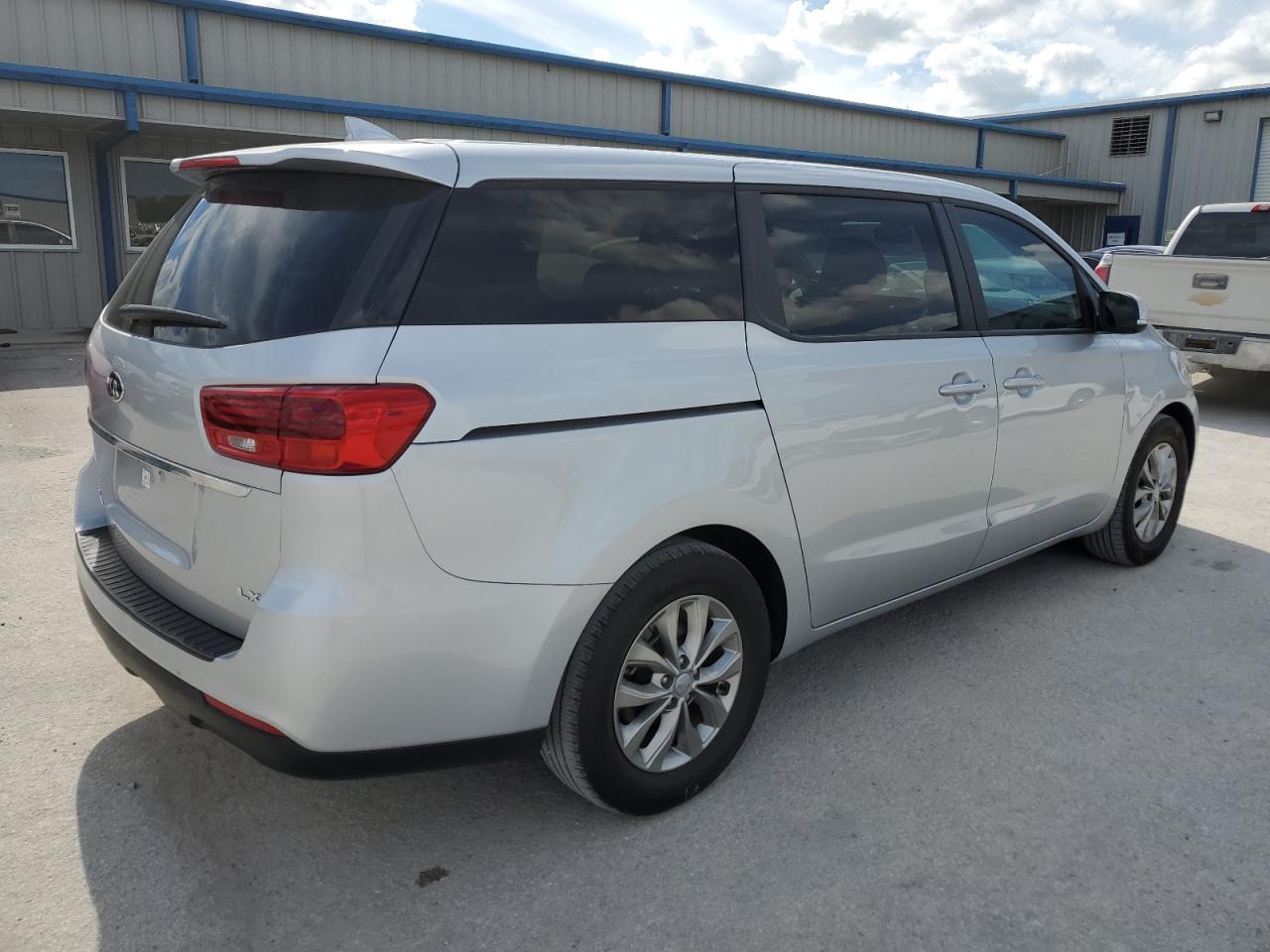 Obraz 3 z 2021 KIA SEDONA LX 2021 z VIN KNDMB5C16M6663217