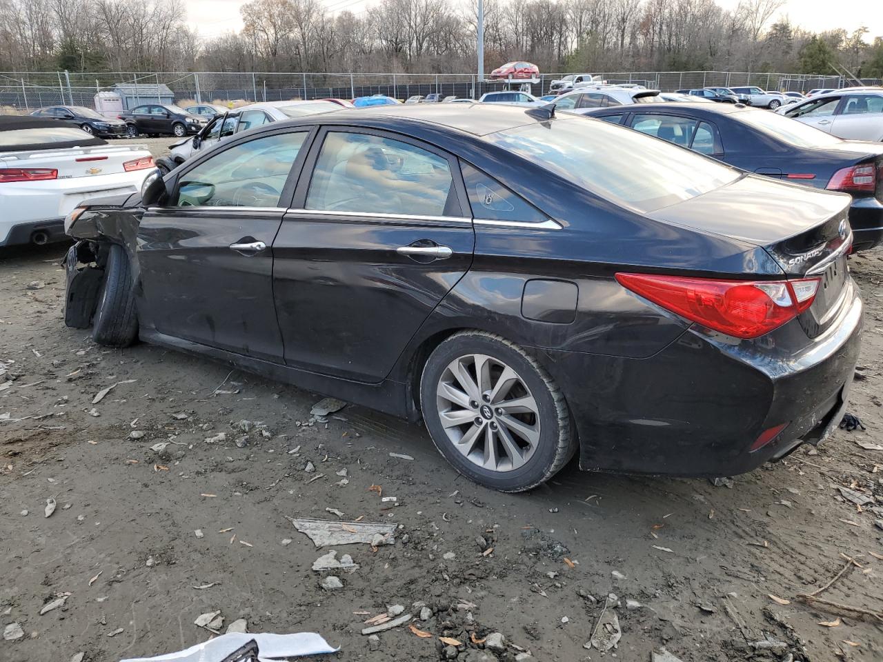 Image 2 of 2014 HYUNDAI SONATA SE 2014 with VIN 5NPEC4AB1EH945960