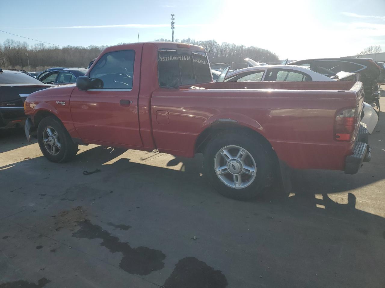 Image 2 of 2003 FORD RANGER  2003 with VIN 1FTYR10D13PB88637
