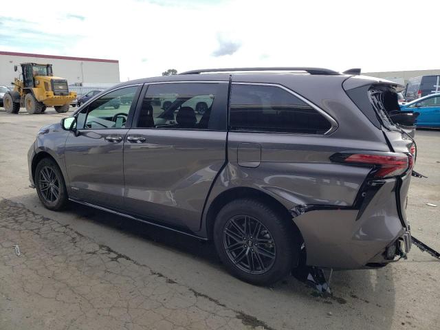 Image 2 of 2021 TOYOTA SIENNA XSE 2021 with VIN 5TDDSKFC0MS027713