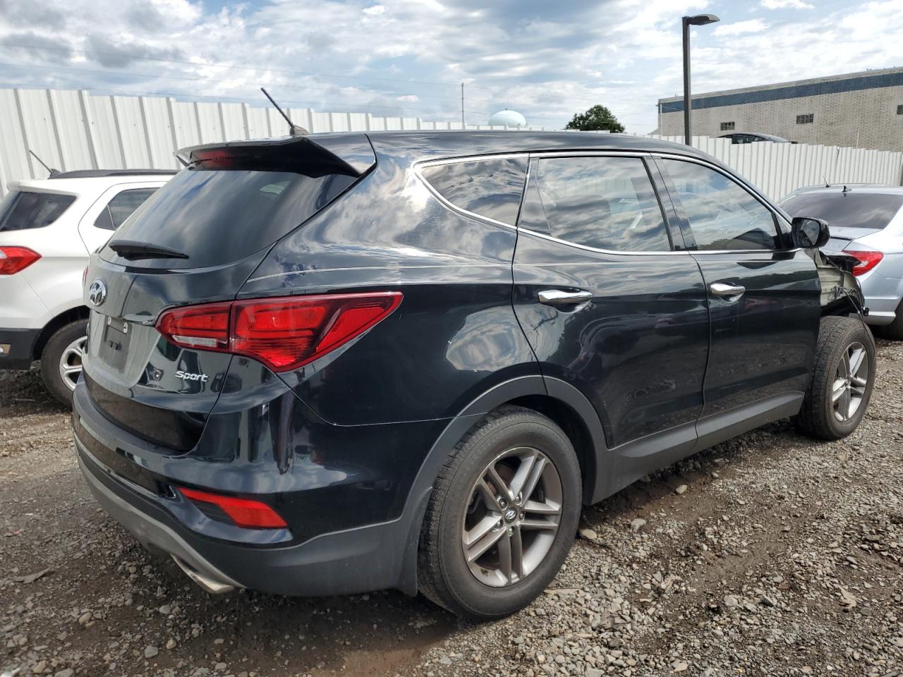 Obraz 3 z 2018 HYUNDAI SANTA FE SPORT  2018 z VIN 5XYZT3LB1JG560327