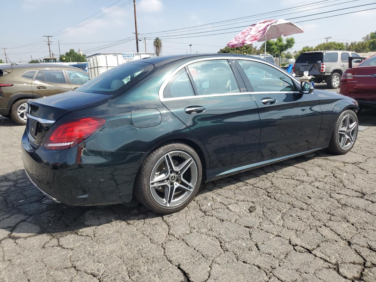 Image 3 of 2019 MERCEDES-BENZ C 300 2019 with VIN 55SWF8DBXKU319721