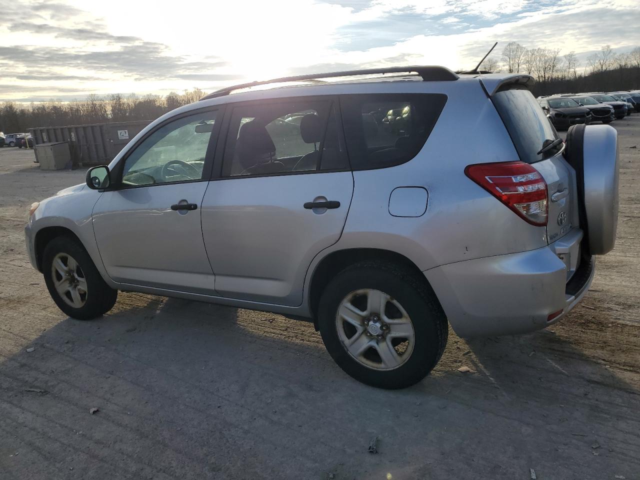 Image 2 of 2009 TOYOTA RAV4  2009 with VIN 2T3BF33V19W017589