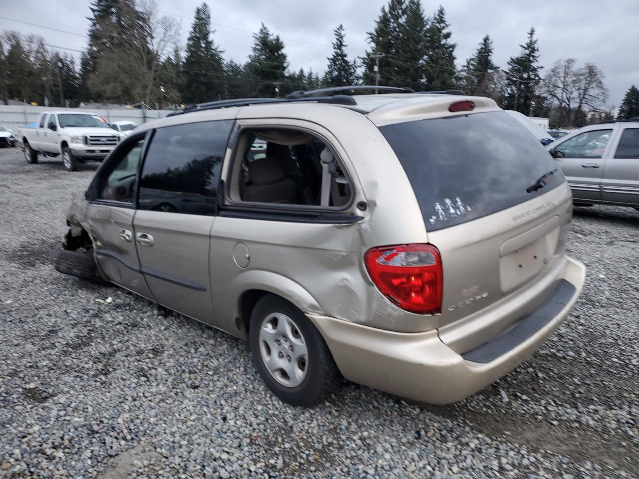 Image 2 of 2003 DODGE GRAND CARAVAN SPORT 2003 with VIN 2D4GP44R73R253422