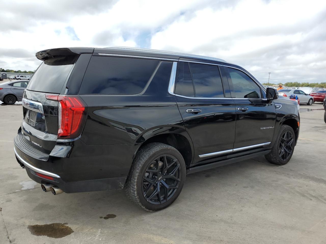 Obraz 3 z 2022 GMC YUKON DENALI 2022 z VIN 1GKS2DKL7NR254328