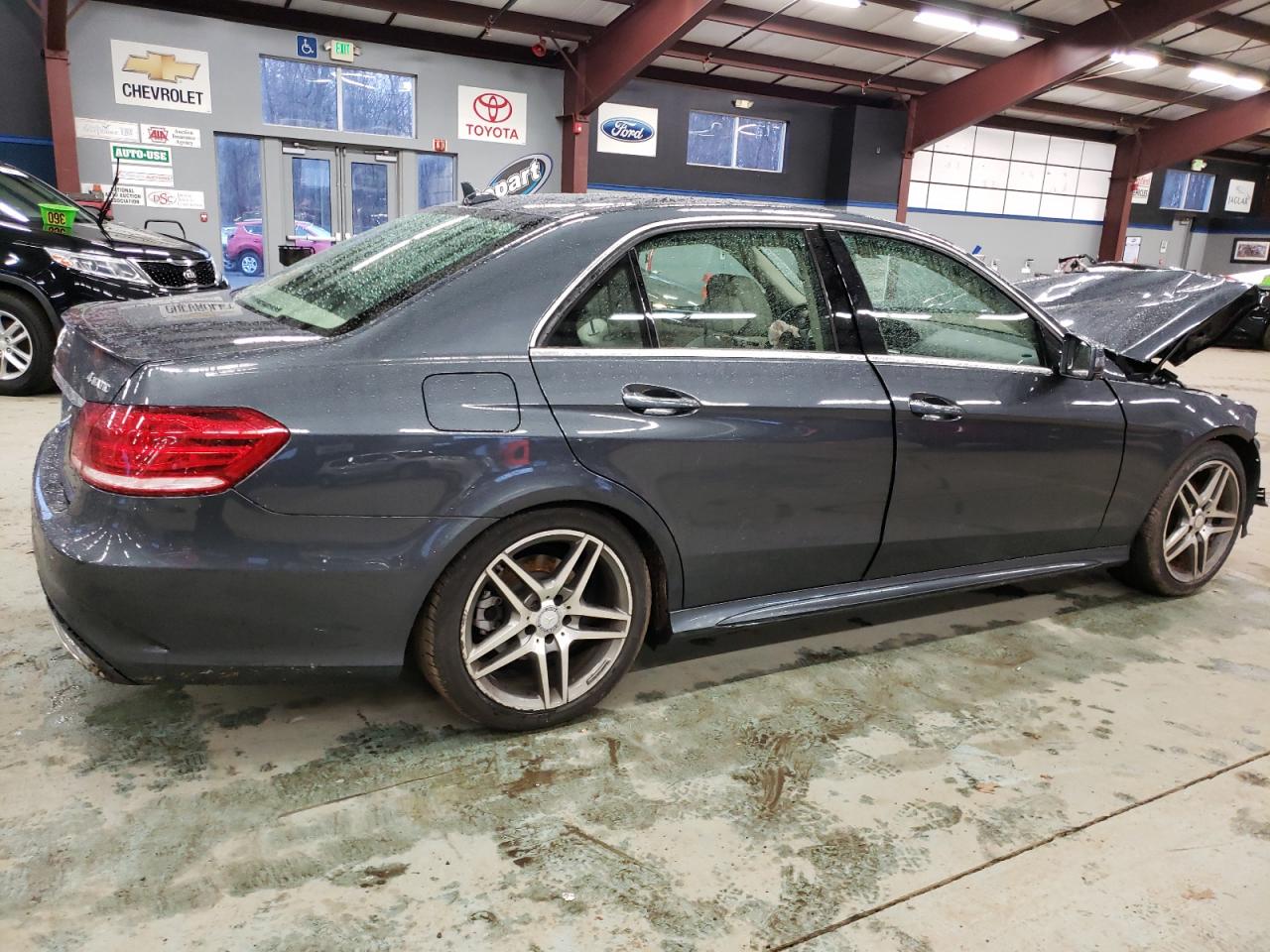 Изображение 3 2014 MERCEDES-BENZ E 350 4MATIC 2014 с VIN WDDHF8JB0EA825138