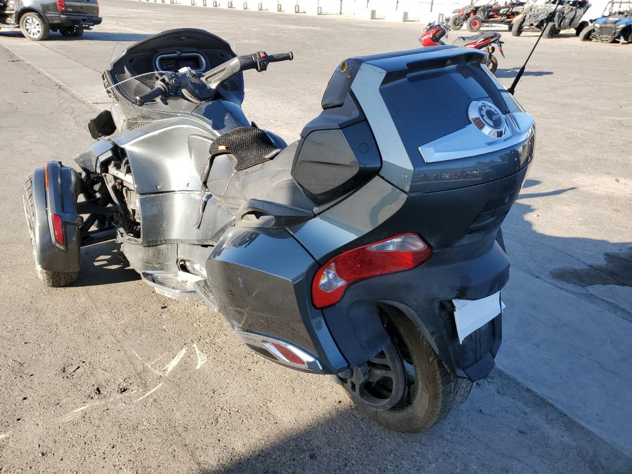 Изображение 3 2018 CAN-AM SPYDER ROADSTER RT 2018 с VIN 2BXNBDD2XJV000251