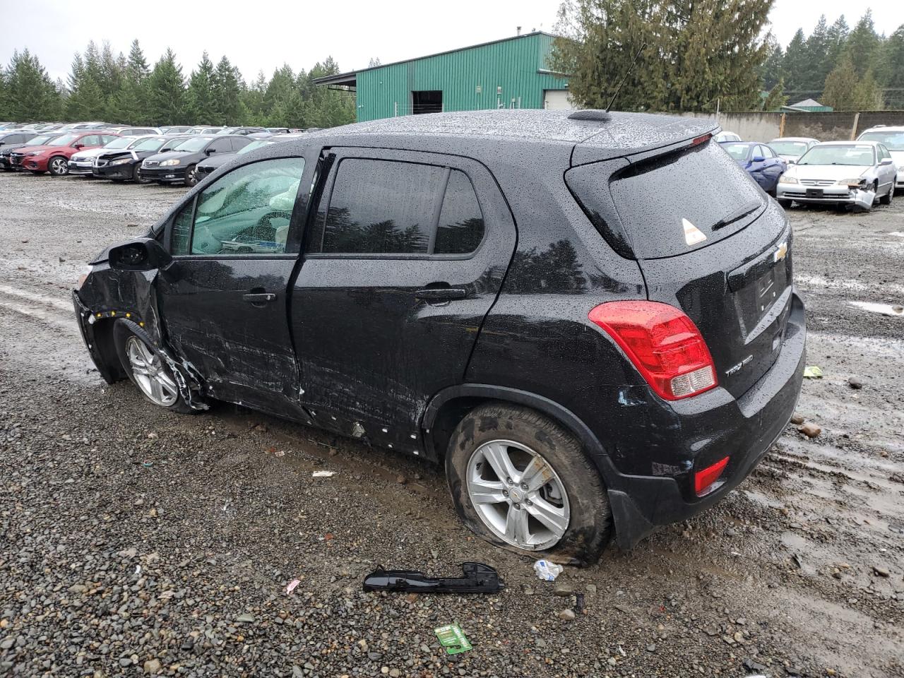 Изображение 2 2020 CHEVROLET TRAX LS 2020 с VIN KL7CJNSB0LB336453
