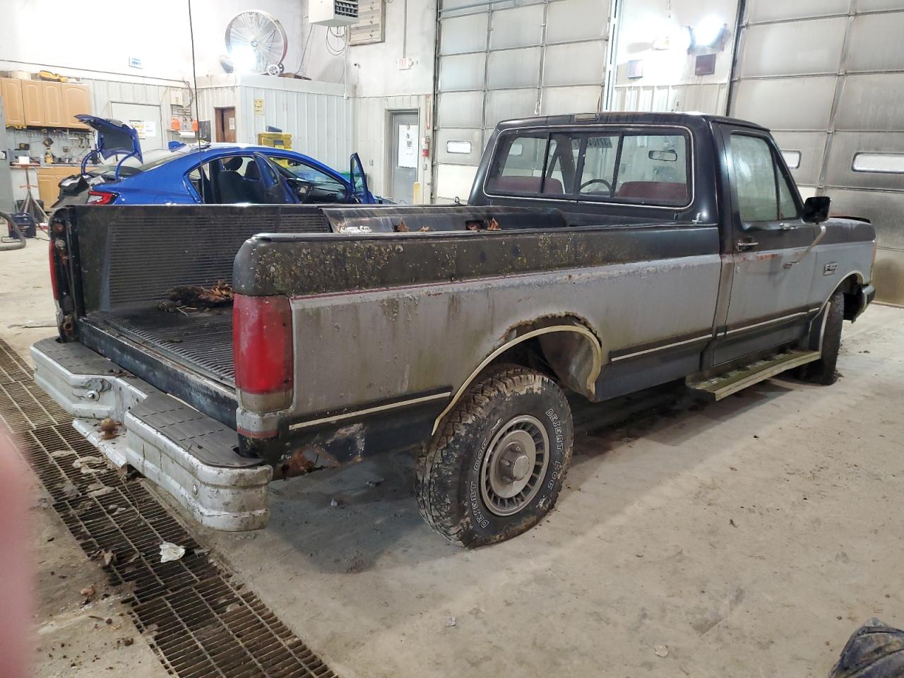 Image 3 of 1988 FORD F150  1988 with VIN 1FTEF14N8JKB64960