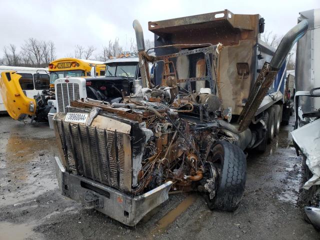 Изображение 2 2023 KENWORTH CONSTRUCTION T800 2023 с VIN 3BKDX4TX3PF243865