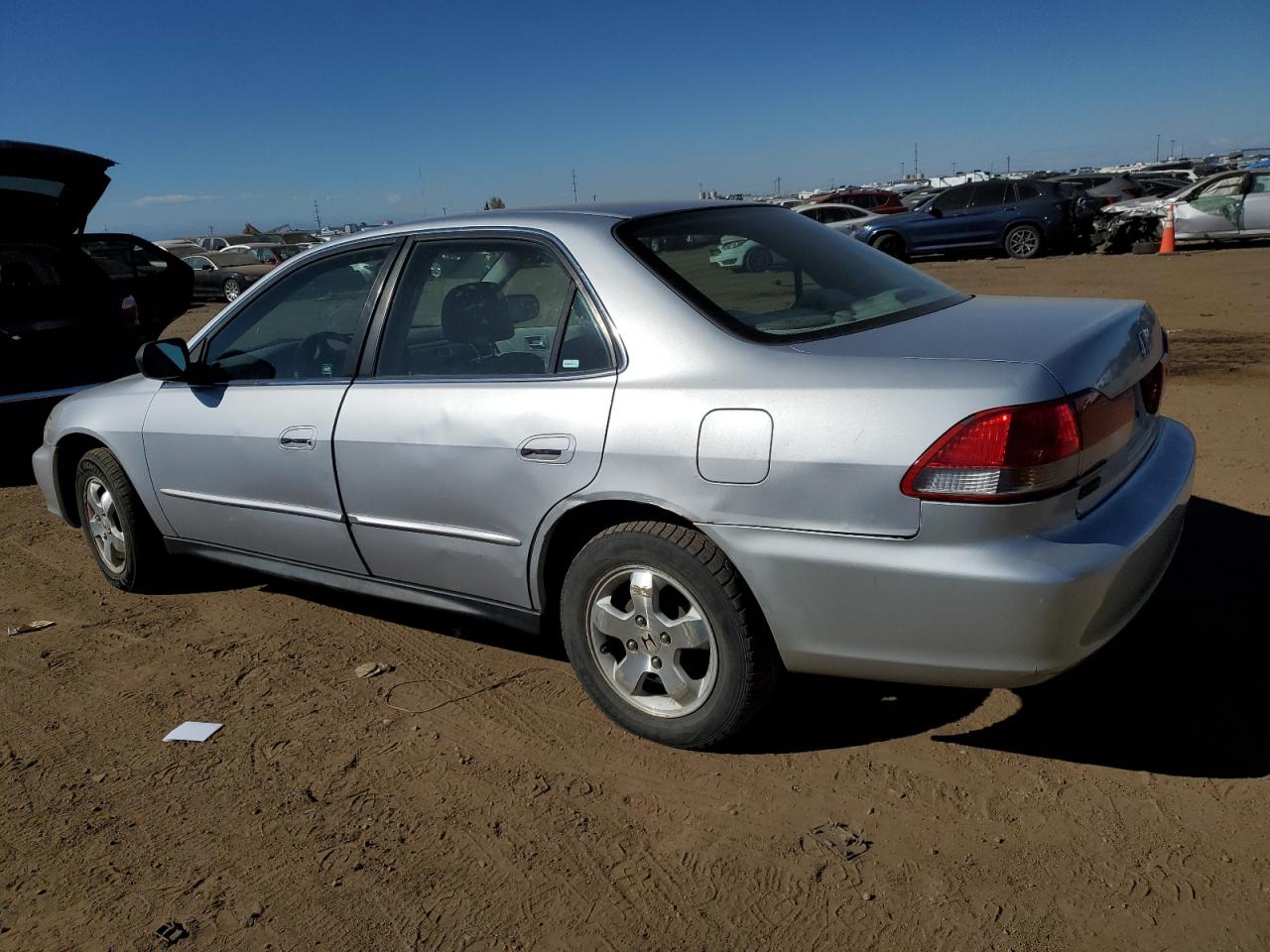 Image 2 of 2001 HONDA ACCORD VALUE 2001 with VIN 1HGCF86671A080030