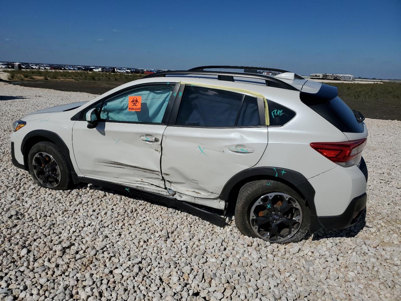 Image 2 of 2021 SUBARU CROSSTREK PREMIUM 2021 with VIN JF2GTAEC7M8281639