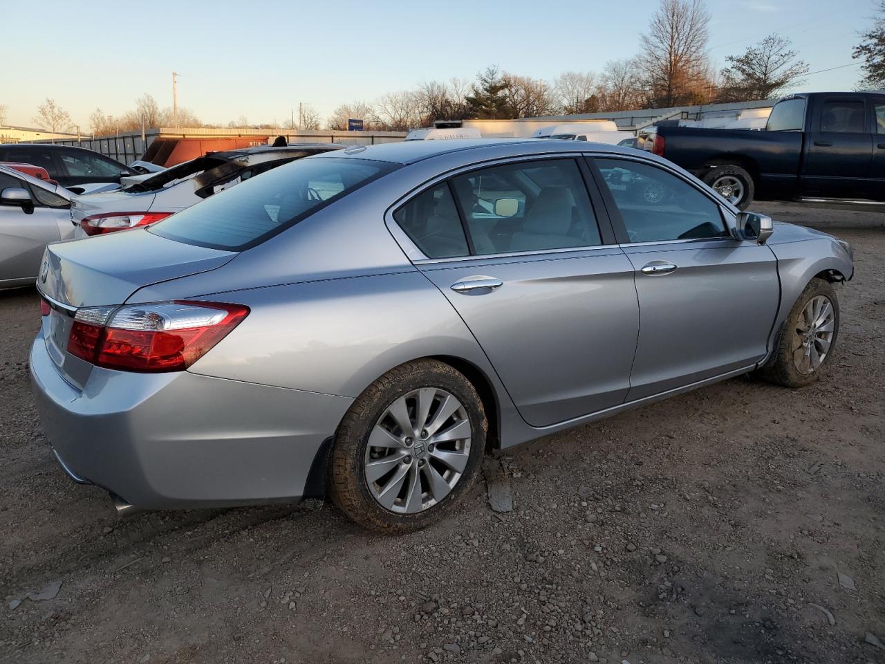 Image 3 of 2014 HONDA ACCORD EXL 2014 with VIN 1HGCR2F89EA244809