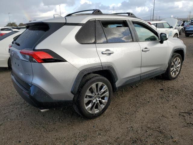 Image 3 of 2019 TOYOTA RAV4 XLE PREMIUM 2019 with VIN JTMC1RFV8KJ010550