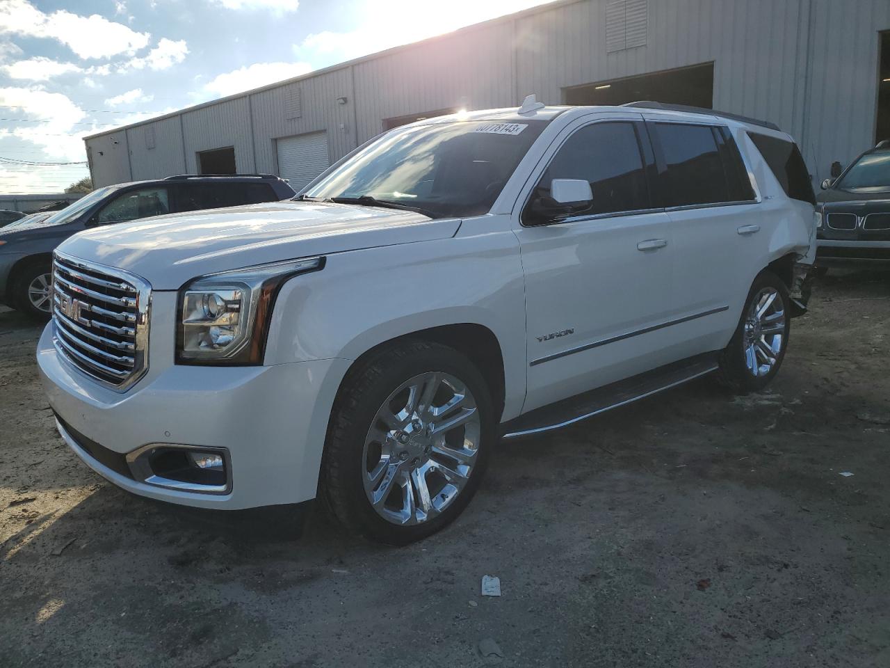 Obraz 1 z 2018 GMC YUKON SLT 2018 z VIN 1GKS1BKC0JR288578