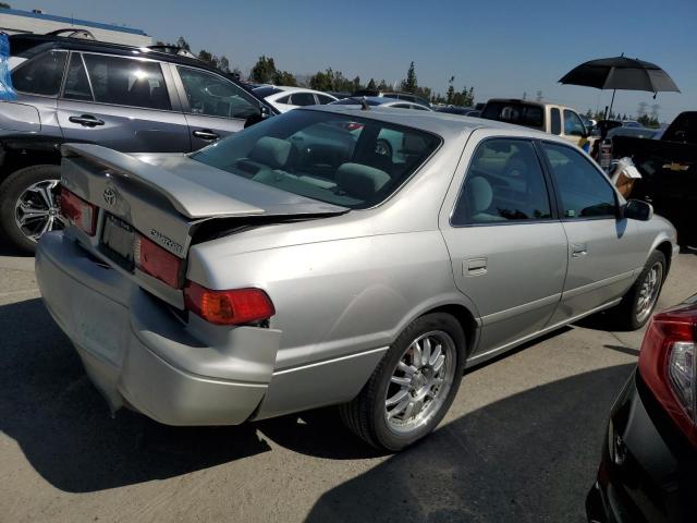 Изображение 3 2001 TOYOTA CAMRY CE 2001 с VIN 4T1BG22K21U041573