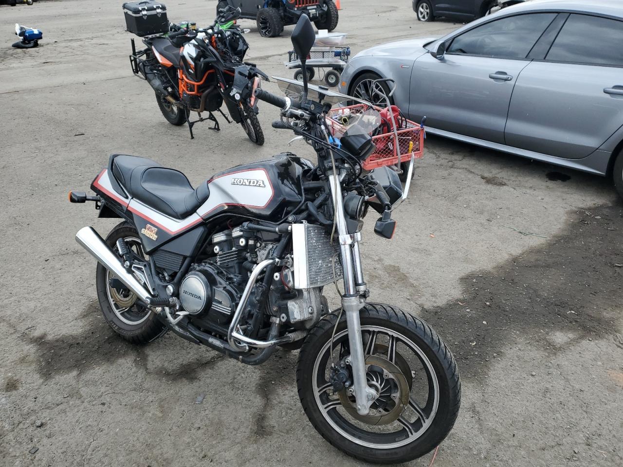 1984 HONDA VF1100 S 1984 image