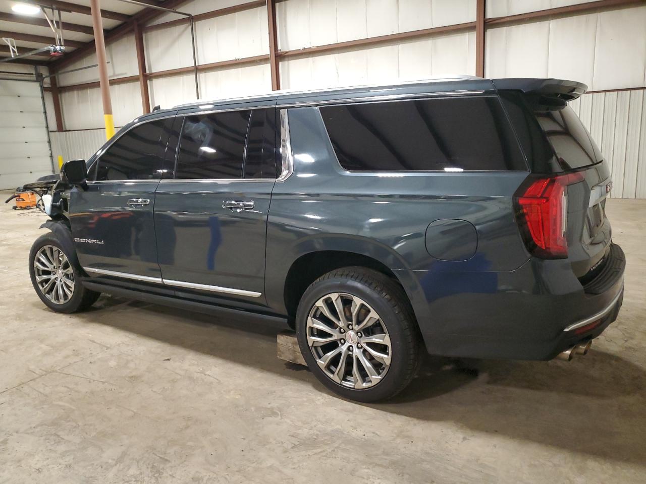 Obraz 2 z 2021 GMC YUKON XL DENALI 2021 z VIN 1GKS2JKL5MR283744