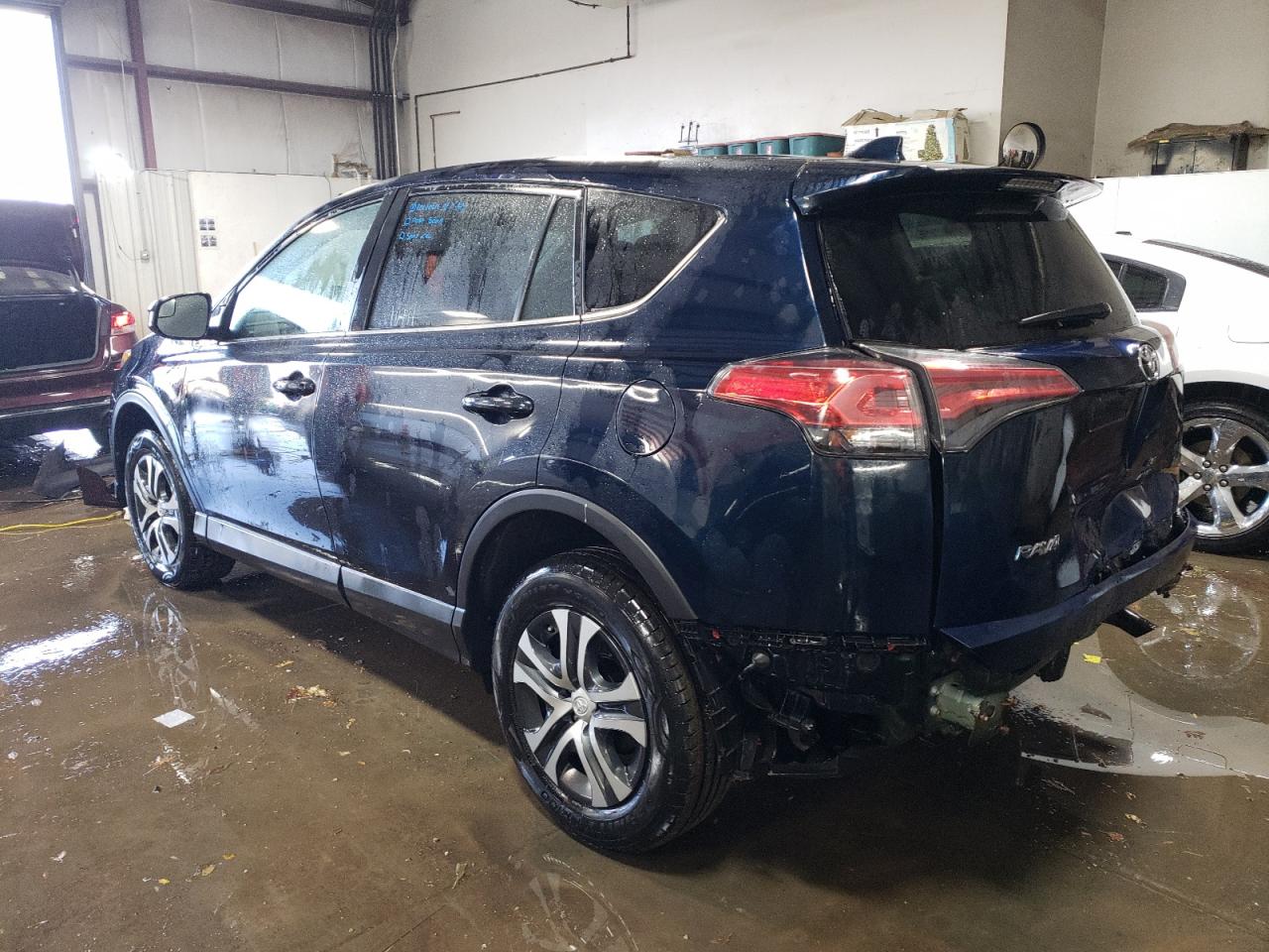 Image 2 of 2018 TOYOTA RAV4 LE 2018 with VIN 2T3BFREVXJW727031