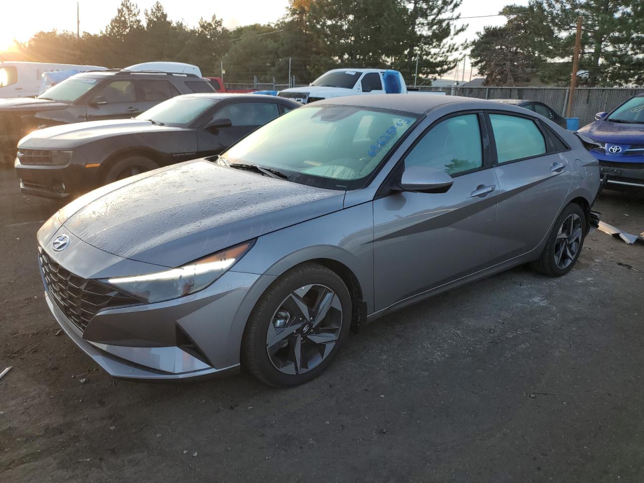 Изображение 2023 HYUNDAI ELANTRA SEL 2023
