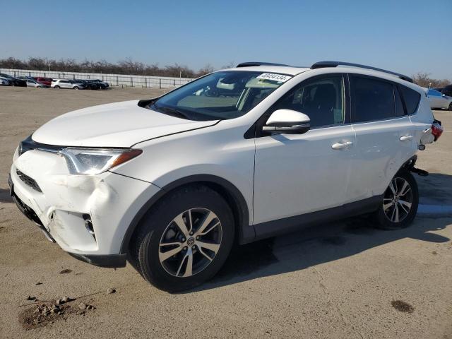 Изображение 1 2017 TOYOTA RAV4 XLE 2017 с VIN JTMWFREV7HJ143079