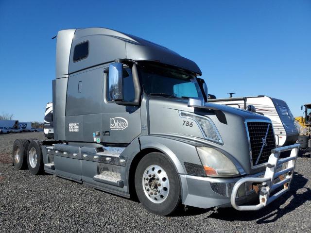 Изображение 1 2016 VOLVO VN VNL 2016 с VIN 4V4NC9EJ7GN945323