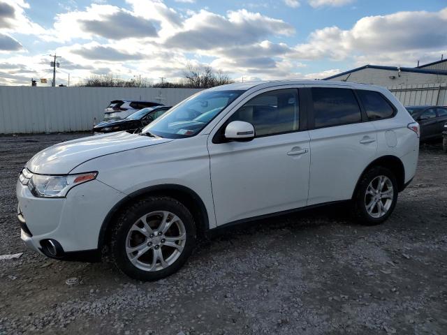 Image 2 of 2015 MITSUBISHI OUTLANDER SE 2015 with VIN JA4AZ3A37FZ003156