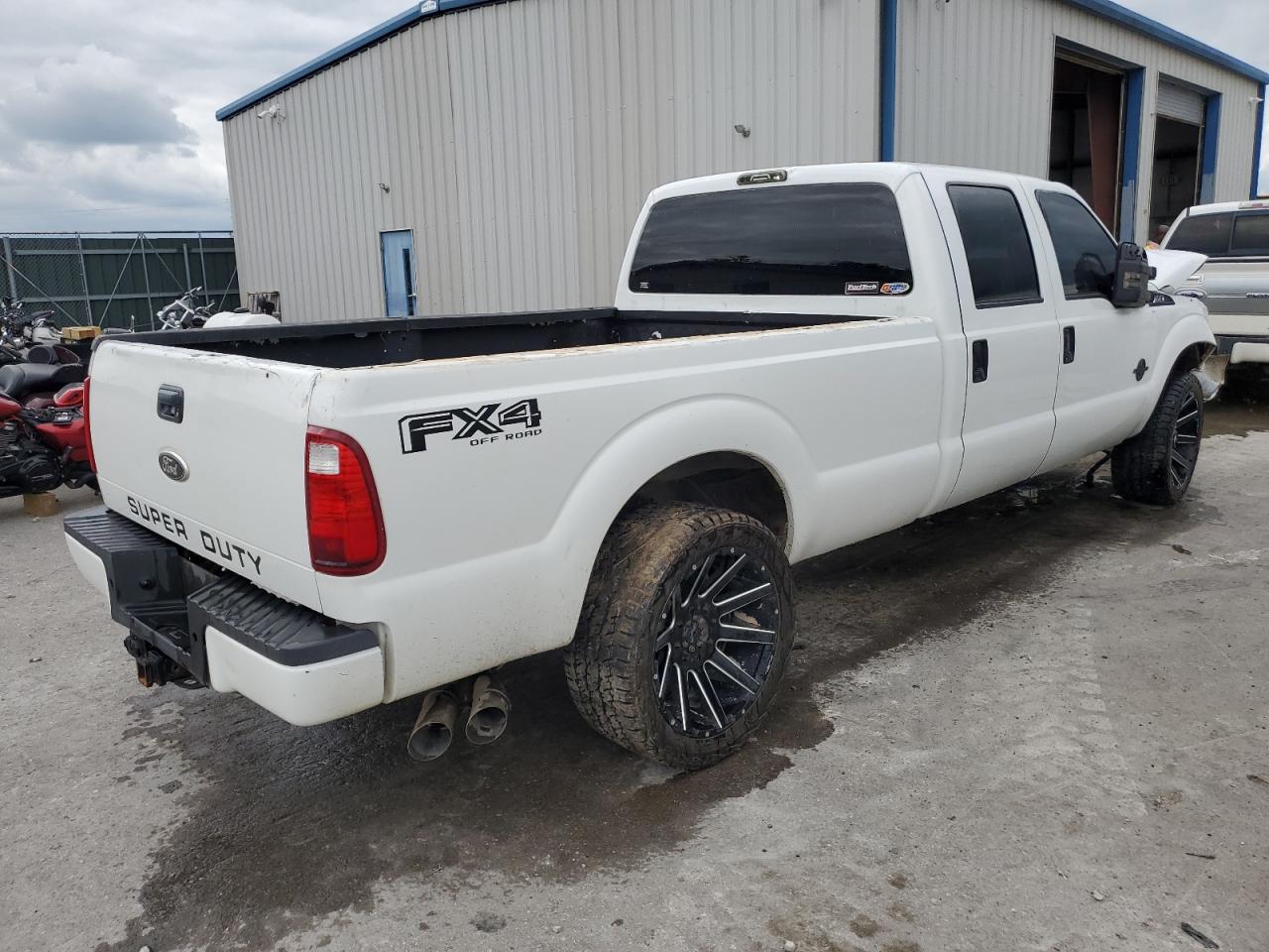 Image 3 of Ford F350 Super Duty 2011 with VIN 1FT8W3AT8BEA78219