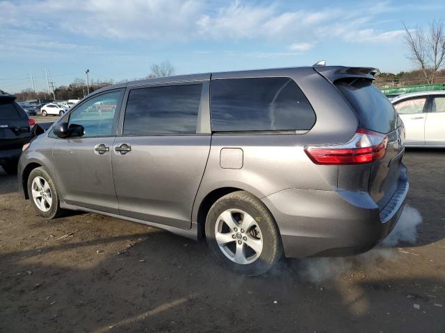 Image 2 of 2019 Toyota Sienna 2019 with VIN 5TDZZ3DC6KS984418