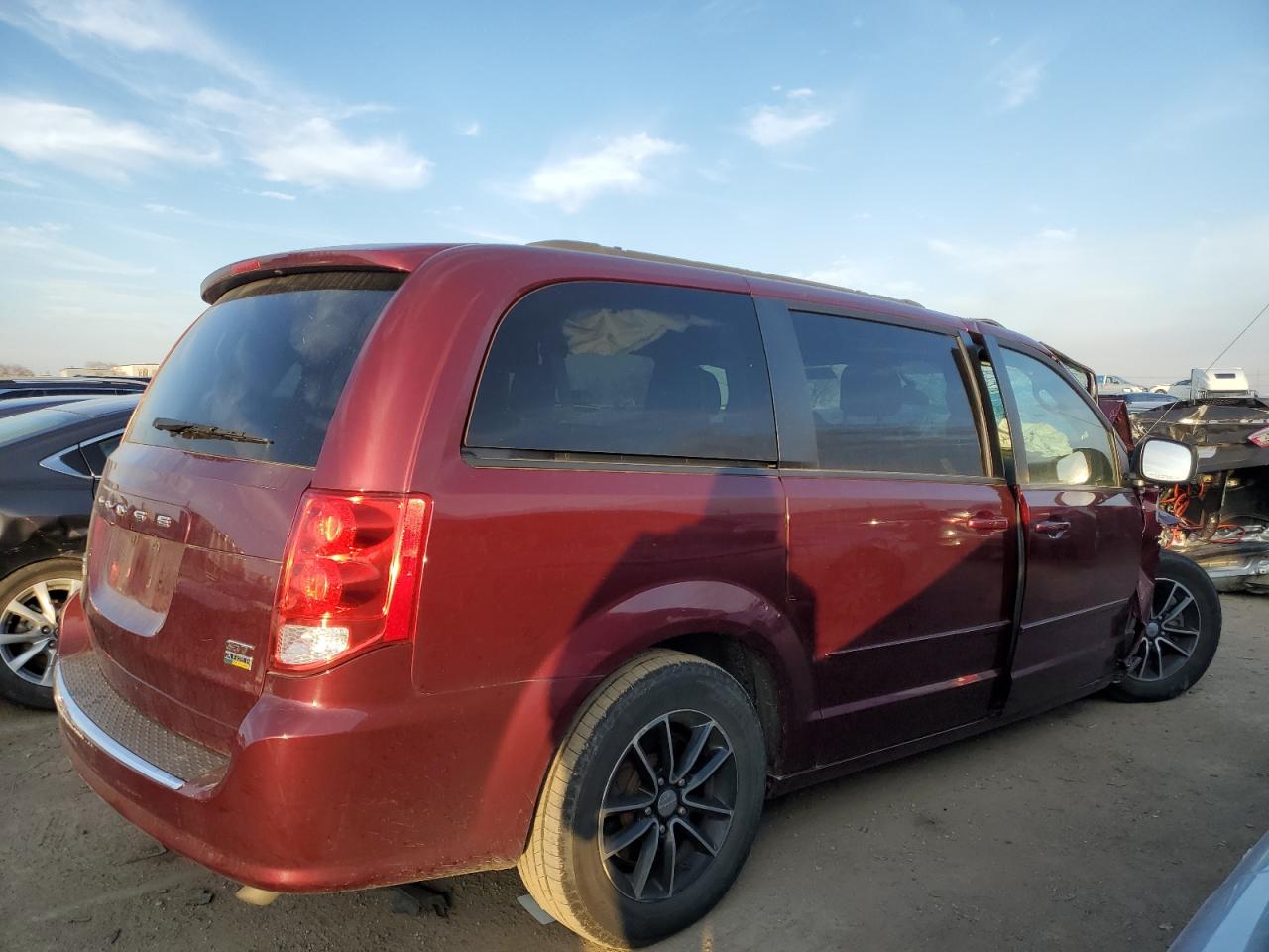 Obraz 3 z 2017 DODGE GRAND CARAVAN GT 2017 z VIN 2C4RDGEG7HR686713