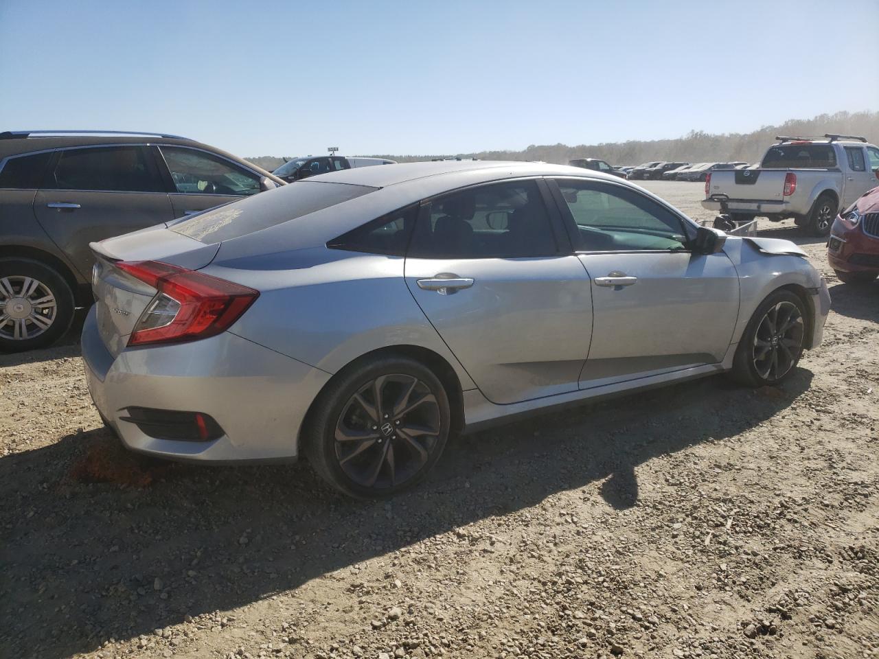 Изображение 3 2019 HONDA CIVIC SPORT 2019 с VIN 19XFC2F8XKE024181