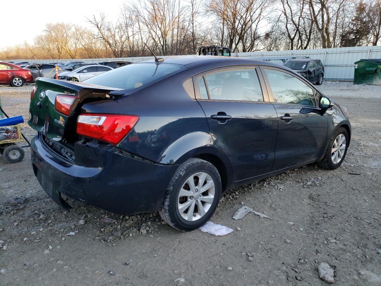 Изображение 3 2014 KIA RIO EX 2014 с VIN KNADN4A39E6326724