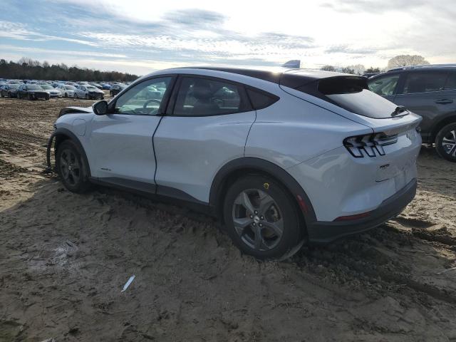 Изображение 2 2022 FORD MUSTANG MACH-E SELECT 2022 с VIN 3FMTK1SS4NMA03351