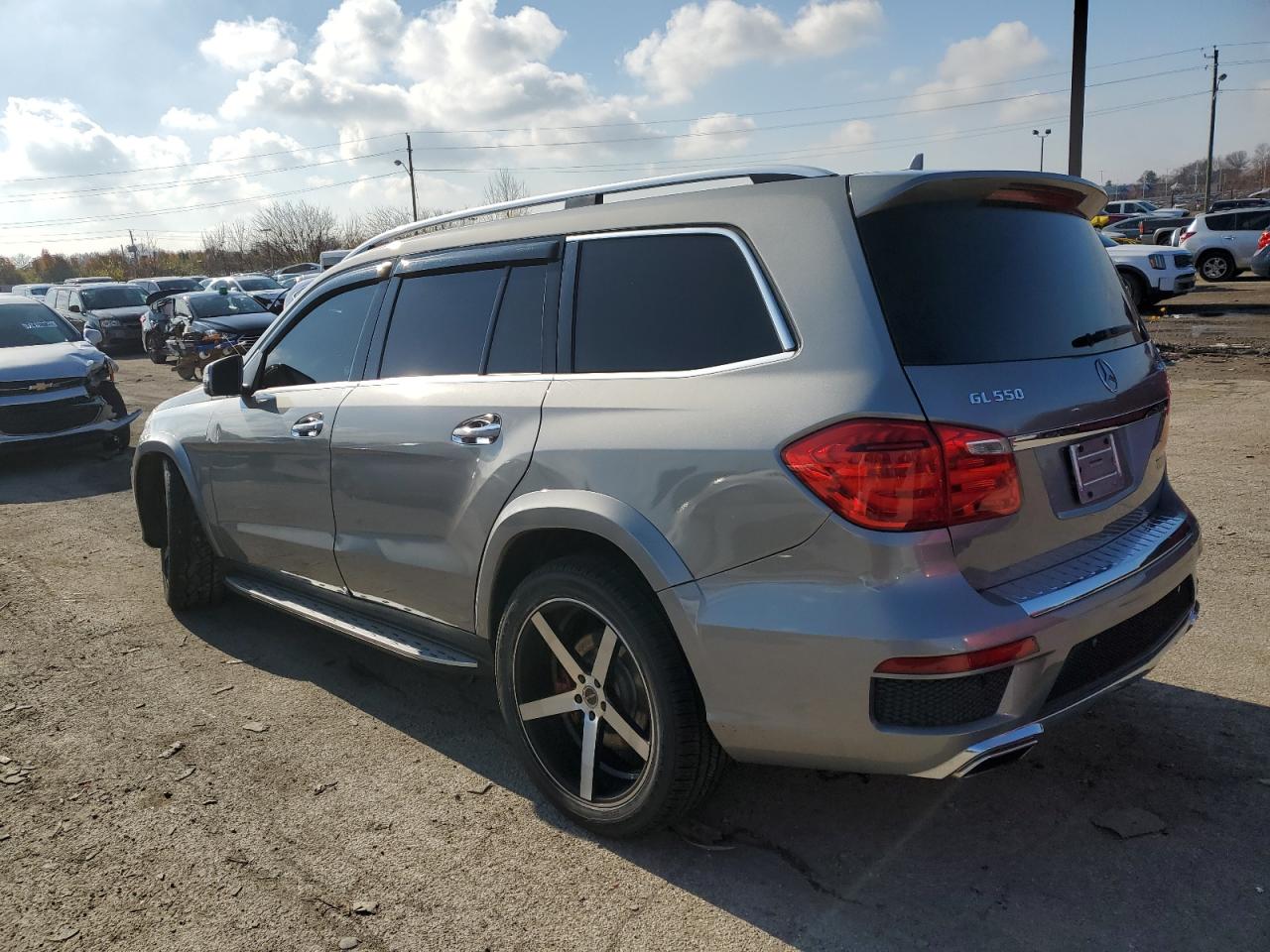 Obraz 2 z 2014 MERCEDES-BENZ GL 550 4MATIC 2014 z VIN 4JGDF7DE8EA361231