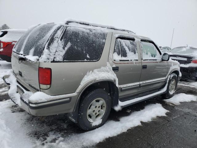 Image 3 of 1998 Chevrolet Blazer 1998 with VIN 1GNDT13W5W2292974