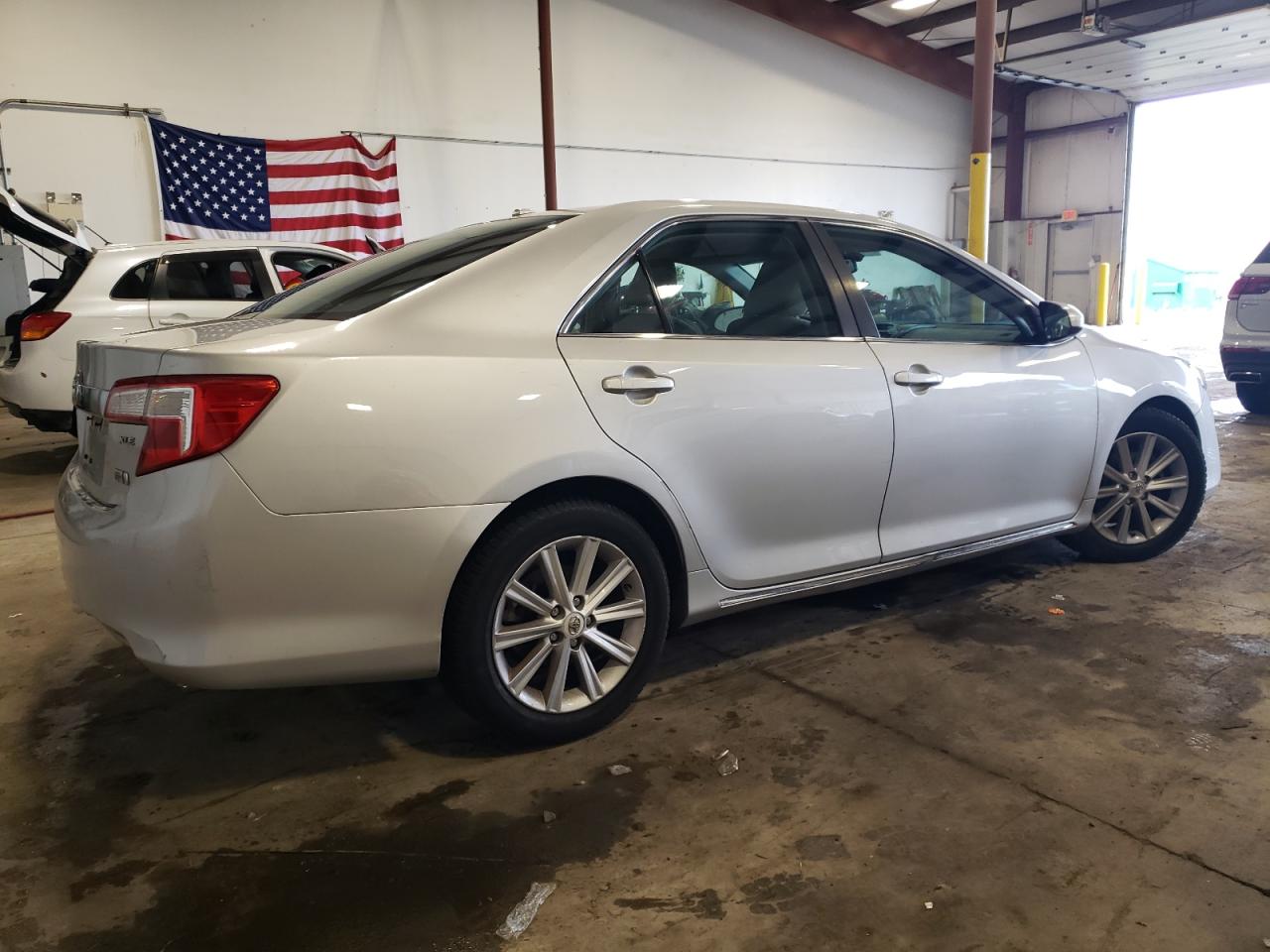 Obraz 3 z 2012 TOYOTA CAMRY HYBRID 2012 z VIN 4T1BD1FK5CU015906