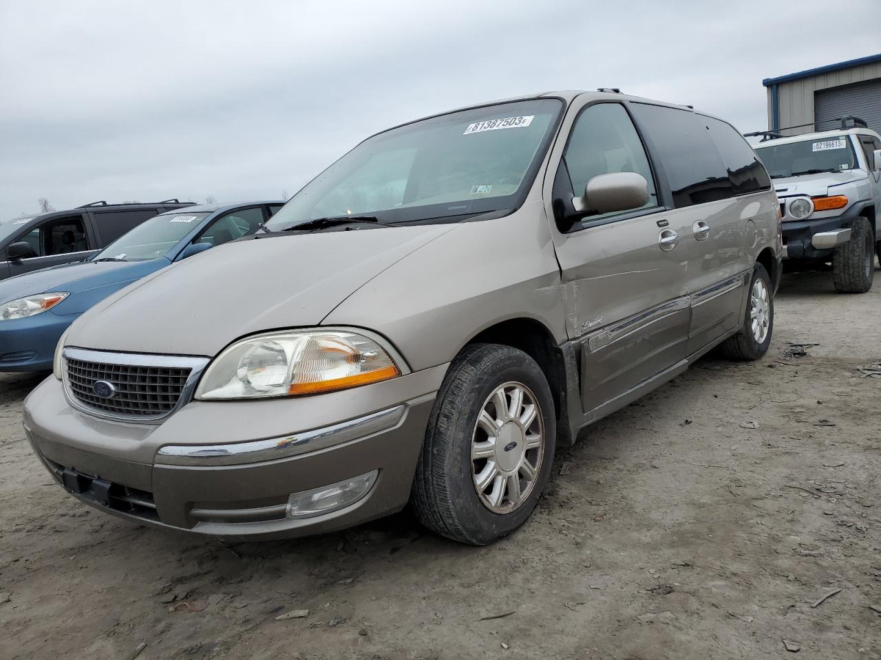 Image 1 of 2001 FORD WINDSTAR LIMITED 2001 with VIN 2FMDA58481BA92313