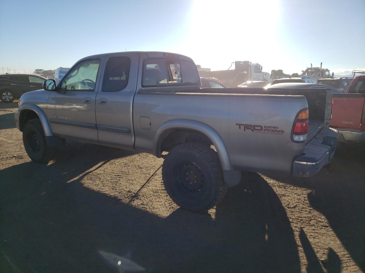 Image 2 of 2003 TOYOTA TUNDRA ACCESS CAB SR5 2003 with VIN 5TBBT44183S404684