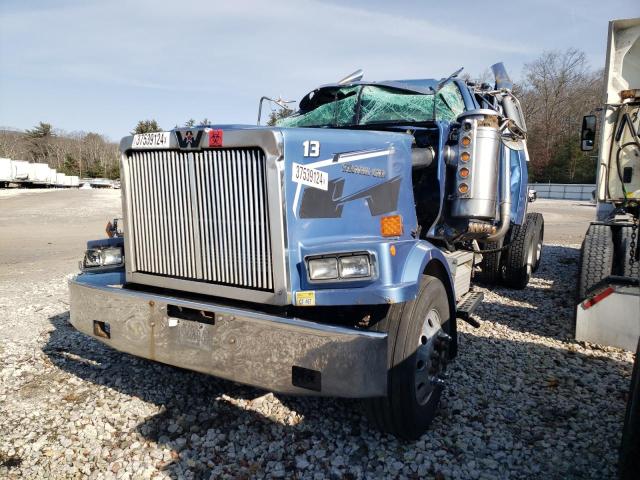 Image 2 of 2003 WESTERN STAR/AUTO CAR CONVENTIONAL 4900FA 2003 with VIN 2WKJAEAV53KK84920