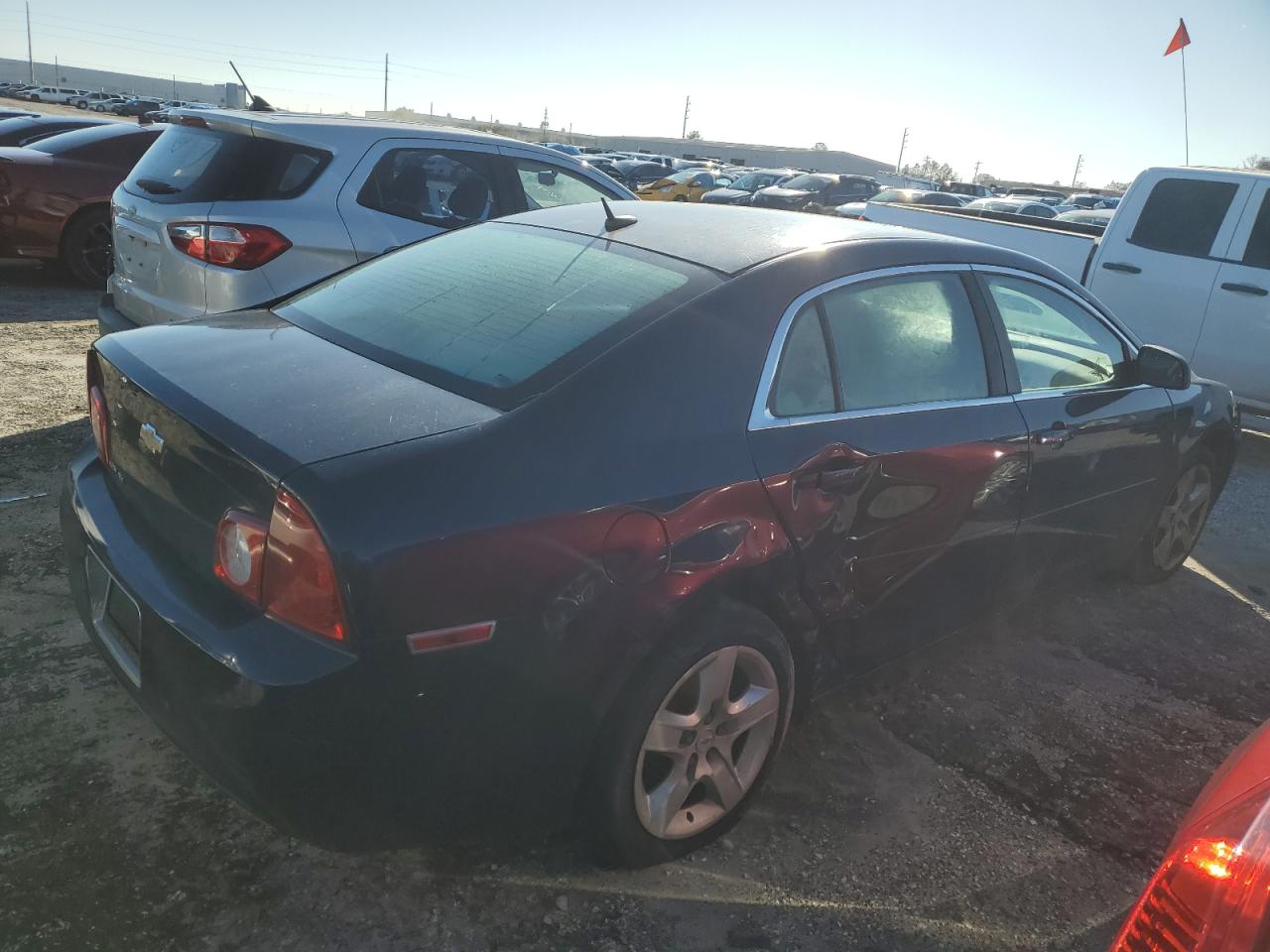 Obraz 3 z 2010 CHEVROLET MALIBU LS 2010 z VIN 1G1ZB5EB5AF246056